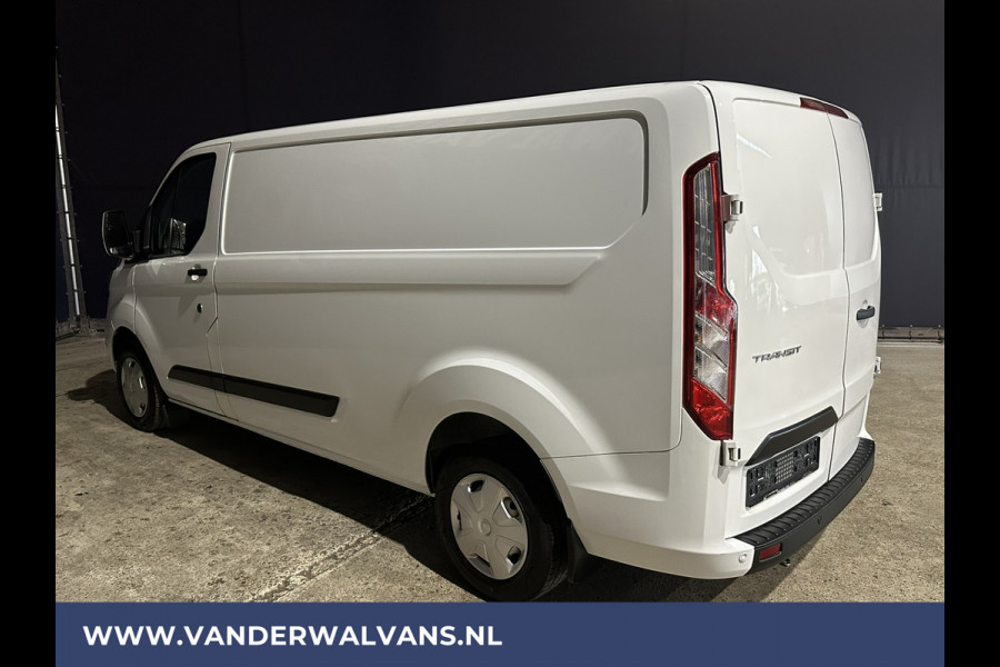 Ford Transit Custom 2.0 TDCI 131pk L2H1 Airco | Cruisecontrol | LED | Verwarmde voorruit | Parkeersensoren, Bijrijdersbank, 2800kg Trekvermogen