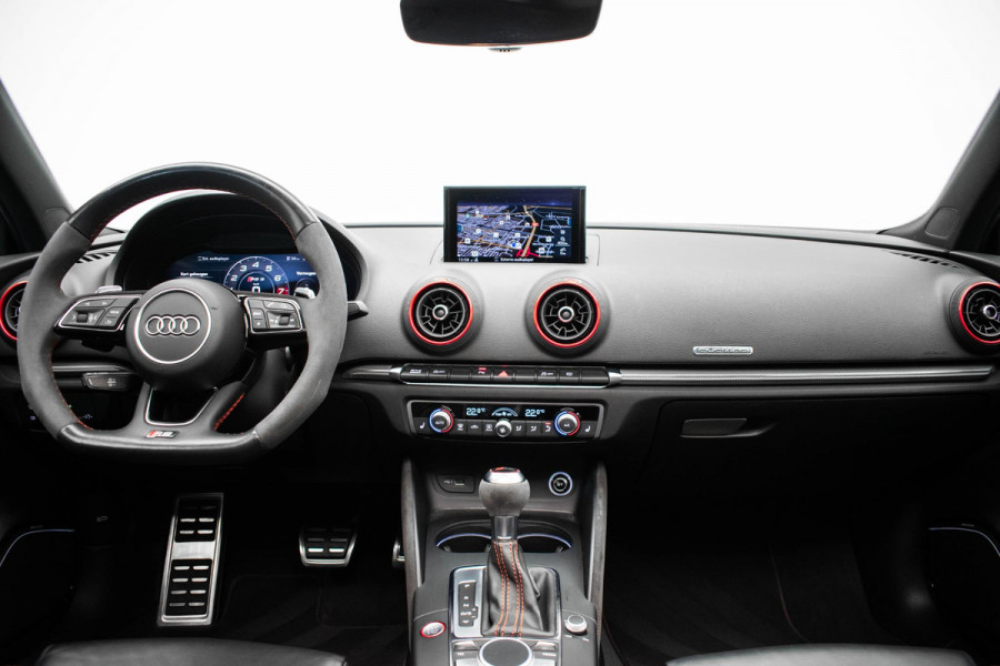 Audi RS3 Limousine 2.5 TFSI quattro |Pano|RS Seat|B&O|Keyless|