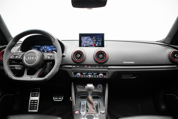 Audi RS3 Limousine 2.5 TFSI quattro |Pano|RS Seat|B&O|Keyless|