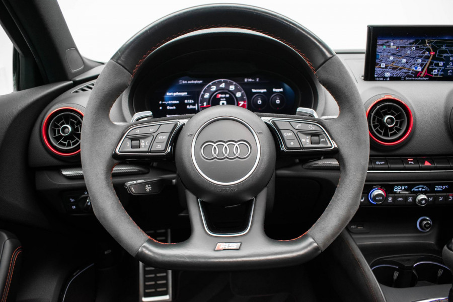 Audi RS3 Limousine 2.5 TFSI quattro |Pano|RS Seat|B&O|Keyless|