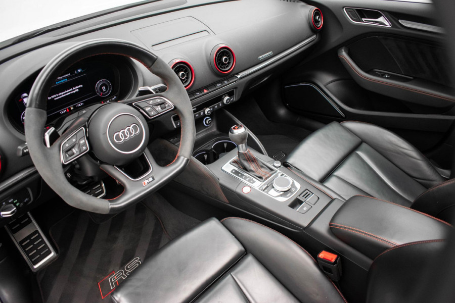Audi RS3 Limousine 2.5 TFSI quattro |Pano|RS Seat|B&O|Keyless|