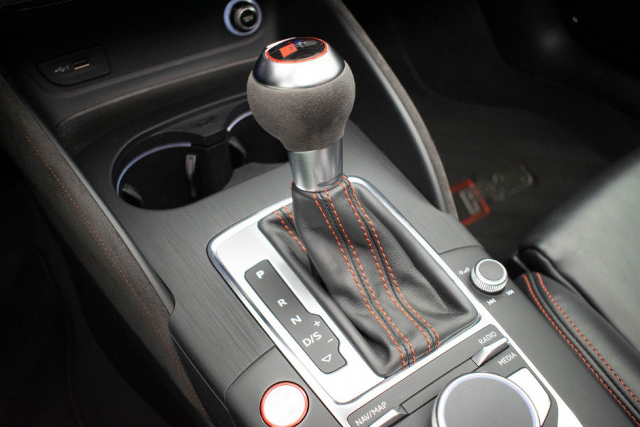 Audi RS3 Limousine 2.5 TFSI quattro |Pano|RS Seat|B&O|Keyless|