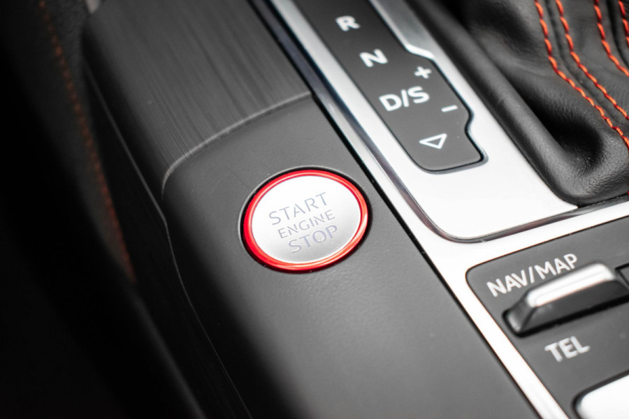 Audi RS3 Limousine 2.5 TFSI quattro |Pano|RS Seat|B&O|Keyless|