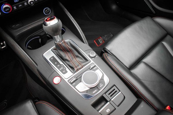 Audi RS3 Limousine 2.5 TFSI quattro |Pano|RS Seat|B&O|Keyless|