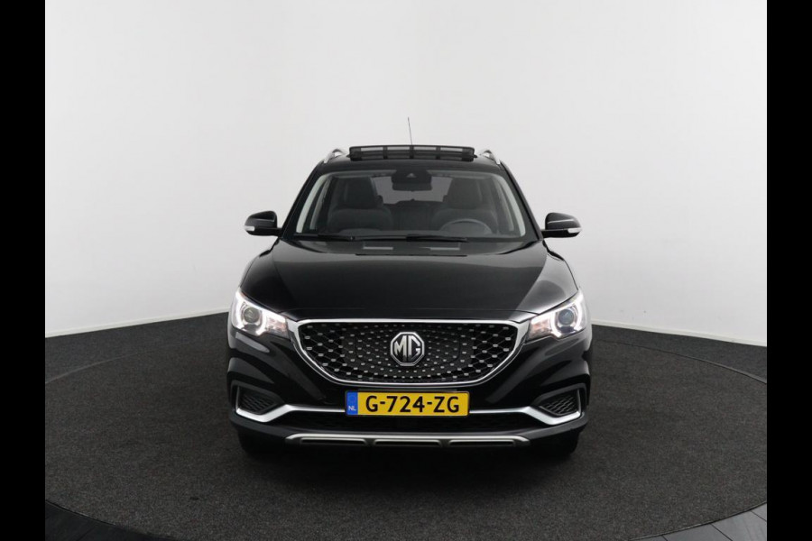 MG ZS EV Luxury 45 kWh*ACC*PANO*NAVI*LEER*CARPLAY*CAM*LM