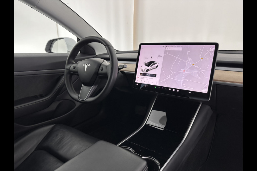 Tesla Model 3 Standard RWD Plus 60 kWh [ 3-Fase ] (INCL-BTW) Aut. *PANO | AUTO-PILOT | NAPPA-LEATHER | KEYLESS | FULL-LED | MEMORY-PACK | SURROUND-VIEW | DAB | CARPLAY | DIGI-COCKPIT | LANE-ASSIST | COMFORT-SEATS | 18"ALU*