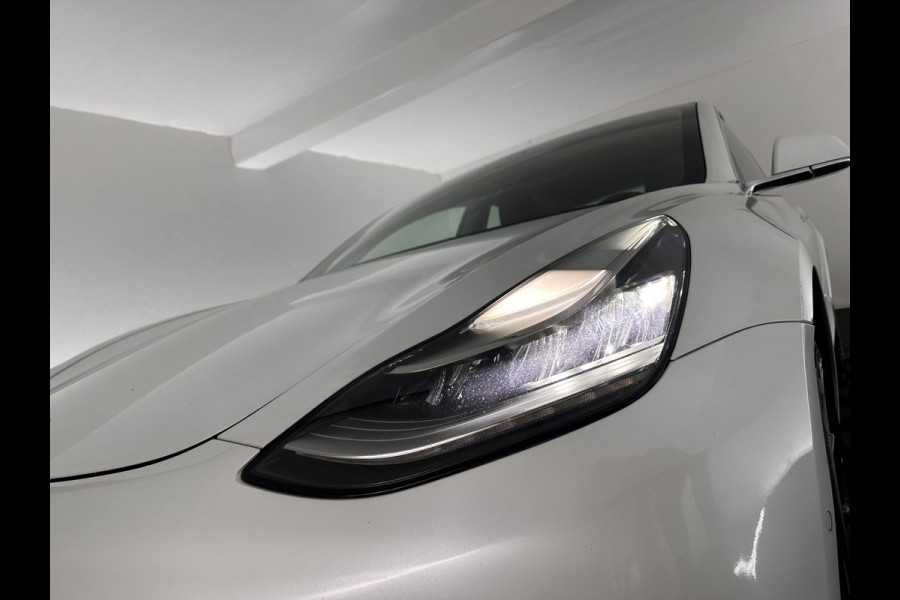 Tesla Model 3 Standard RWD Plus 60 kWh [ 3-Fase ] (INCL-BTW) Aut. *PANO | AUTO-PILOT | NAPPA-LEATHER | KEYLESS | FULL-LED | MEMORY-PACK | SURROUND-VIEW | DAB | CARPLAY | DIGI-COCKPIT | LANE-ASSIST | COMFORT-SEATS | 18"ALU*