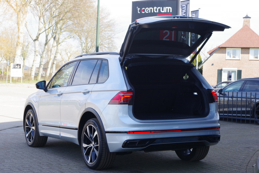 Volkswagen Tiguan 1.4 TSI 245 PK eHybrid R-Line BNS+ PHEV, Panoramadak, 20" LM, 360 Camera, Leder, IQ-LED, Memory