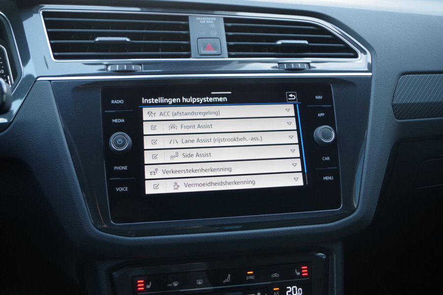 Volkswagen Tiguan 1.4 TSI 245 PK eHybrid R-Line BNS+ PHEV, Panoramadak, 20" LM, 360 Camera, Leder, IQ-LED, Memory