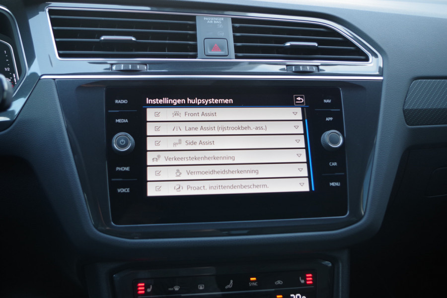 Volkswagen Tiguan 1.4 TSI 245 PK eHybrid R-Line BNS+ PHEV, Panoramadak, 20" LM, 360 Camera, Leder, IQ-LED, Memory