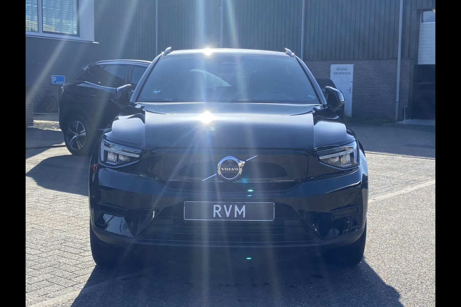 Volvo XC40 Recharge Twin Plus | ELEK. TREKHAAK | STOEL + STUURVERWARMING | RIJKLAAR INCL. 12 MND. BOVAGGARANTIE