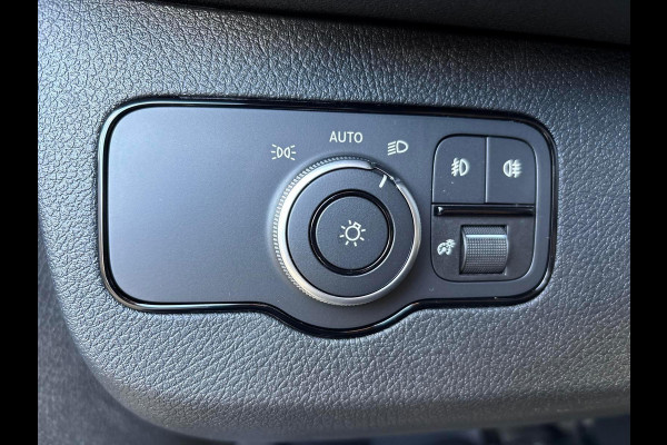Mercedes-Benz Sprinter 319 L2H2 PRO 190PK 9G-TRONIC AUTOMAAT RWD ( BPM VRIJ ) LED GROOT M-BUX GROOT SCHERM AIRCO CRUISE CONTROL CAMERA BUMPERS IN KLEUR 3500KG TREKGEWICHT