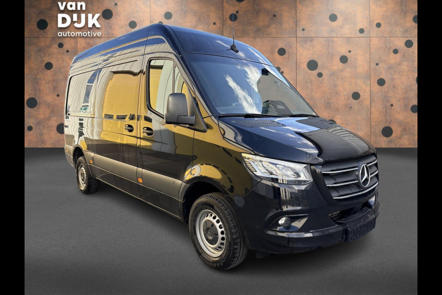 Mercedes-Benz Sprinter 319 L2H2 PRO 190PK 9G-TRONIC AUTOMAAT RWD ( BPM VRIJ ) LED GROOT M-BUX GROOT SCHERM AIRCO CRUISE CONTROL CAMERA BUMPERS IN KLEUR 3500KG TREKGEWICHT