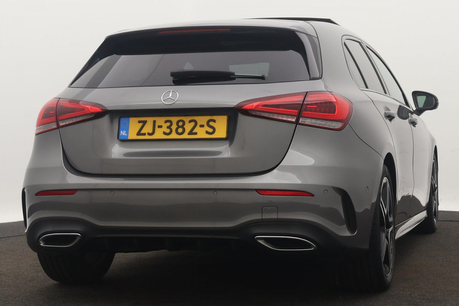 Mercedes-Benz A-Klasse 200 Business Solution AMG Night Upgrade (PANORAMADAK, NAVIGATIE, LED, CLIMA, 1e EIGENAAR, GOED ONDERHOUDEN)