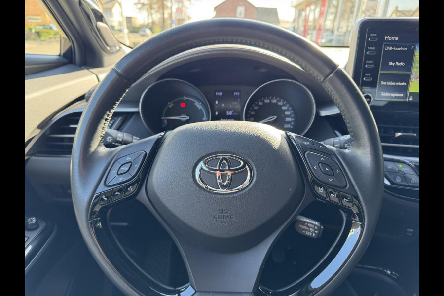 Toyota C-HR 2.0 Hybrid 184pk CVT Executive | Eerste eigenaar, Trekhaak, JBL
