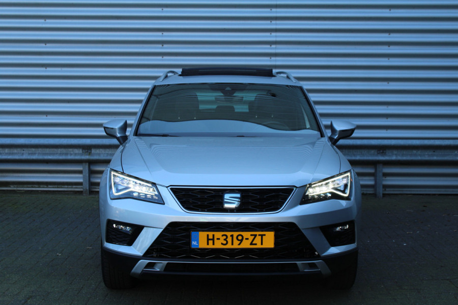 Seat Ateca 1.5 TSI 150pk Xcellence Business Intense DSG7 NL-Auto NAP Panoramadak Clima Cruise Navi 360 Camera Carplay 18"LMV Trekhaak