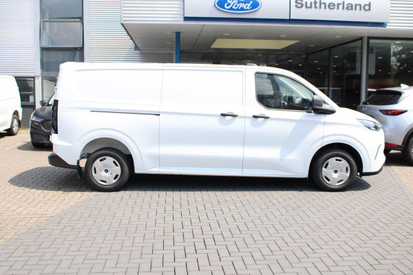 Ford Transit Custom 320 2.0 TDCI L2H1 Trend 2025 Incl. BPM Excl. BTW 136pk | Ford Voorraad | Handmatige regeneratie roetfilter | Laadruimte beschermingspakket (Trend) | Trekhaakvoorbereiding | Centrale dubbele vergrendeling | Navigatie systeem | LED koplampen met automatisch grootlicht | Programmeerbare voertuig interface