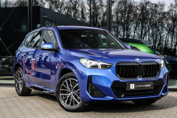 BMW X1 SDrive20i M-Sport - 360 CAMERA - HEAD UP