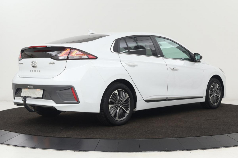 Hyundai IONIQ 1.6 GDI PHEV Design | Stoel & stuurverwarming | Adaptive cruise | Trekhaak | Full LED | Carplay | Camera | Keyless | Navigatie