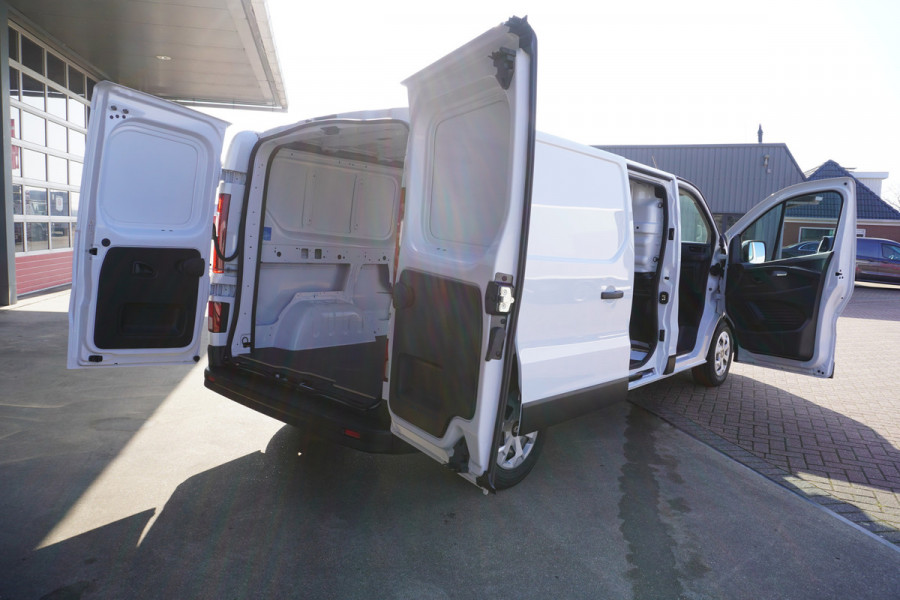 Renault Trafic 2.0 Blue dCi 130PK T30 L2H1 Advance Nr. V120 | Airco | Cruise | Apple CP + Android auto | Camera