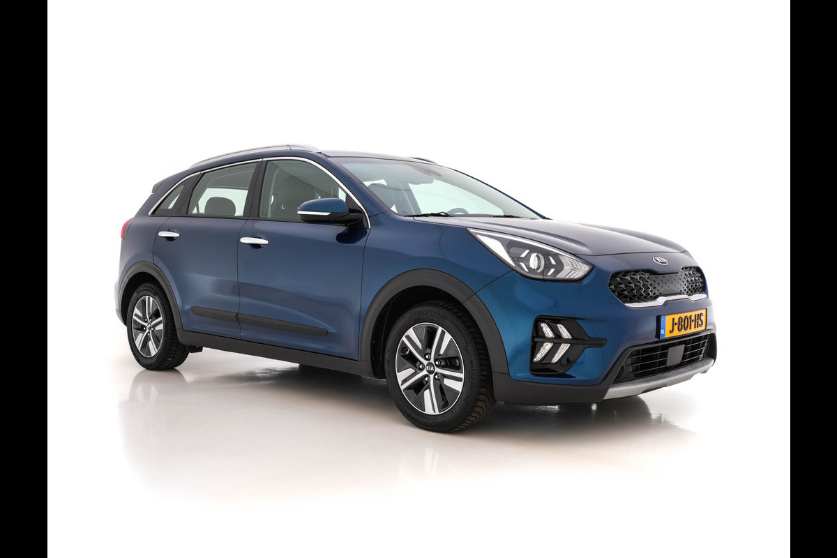 Kia Niro 1.6 GDi Hybrid DynamicLine (INCL-BTW) Aut. *NAVI-FULLMAP | KEYLESS | ADAPTIVE-CRUISE | 1/2-LEATHER | CAMERA | ECC | PDC | LANE-ASSIST | COMFORT-SEATS  | SHIFT-PADDLES | TOWBAR | 16"ALU*