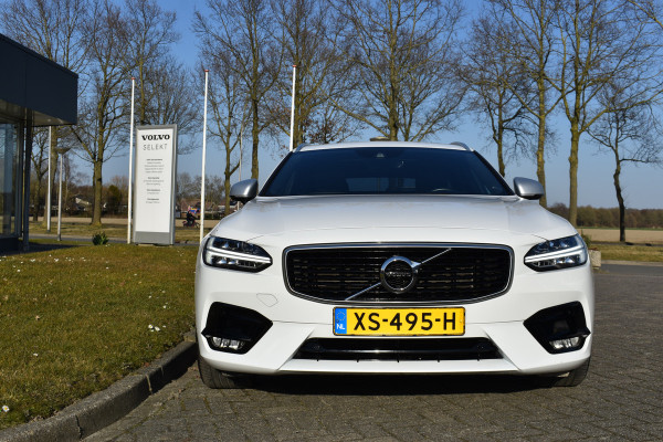 Volvo V90 T4 190PK Automaat Business Sport | H&K | Panodak | ACC | Elektr. stoelen | Leder | Blis | Stuurverwarming