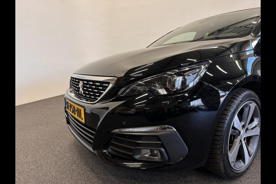 Peugeot 308 1.2 PureTech GT-line Panoramadak Airco|ECC Navi Carplay PDC VA + Camera Full LED Trekhaak