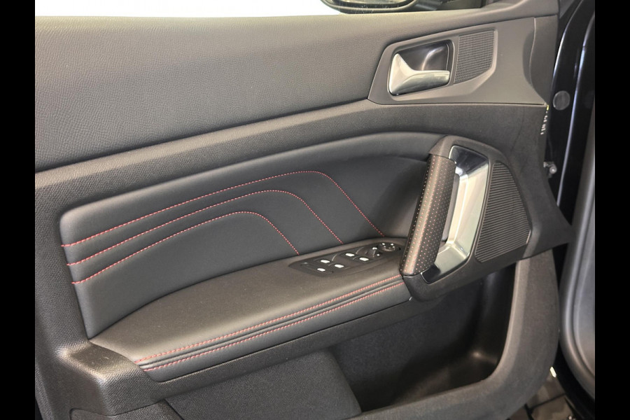 Peugeot 308 1.2 PureTech GT-line Panoramadak Airco|ECC Navi Carplay PDC VA + Camera Full LED Trekhaak
