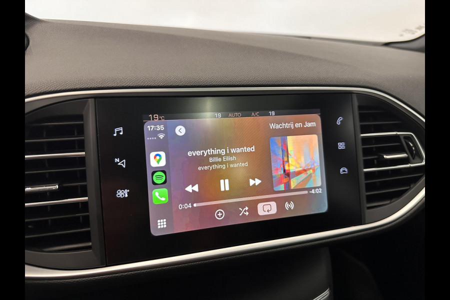 Peugeot 308 1.2 PureTech GT-line Panoramadak Airco|ECC Navi Carplay PDC VA + Camera Full LED Trekhaak