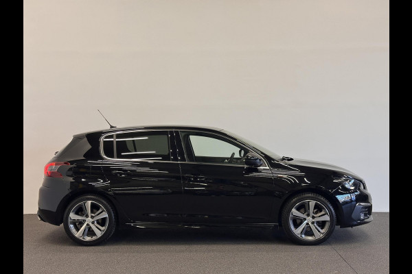 Peugeot 308 1.2 PureTech GT-line Panoramadak Airco|ECC Navi Carplay PDC VA + Camera Full LED Trekhaak