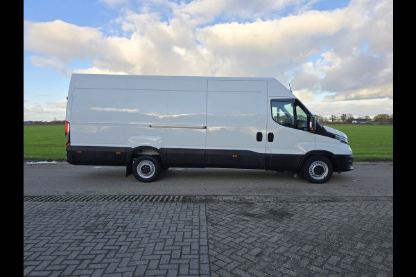 Iveco Daily 35S18HV 3.0 410 H2 - 180 Pk - Euro 6 - ParkeerCamera - Airco - Cruise Control