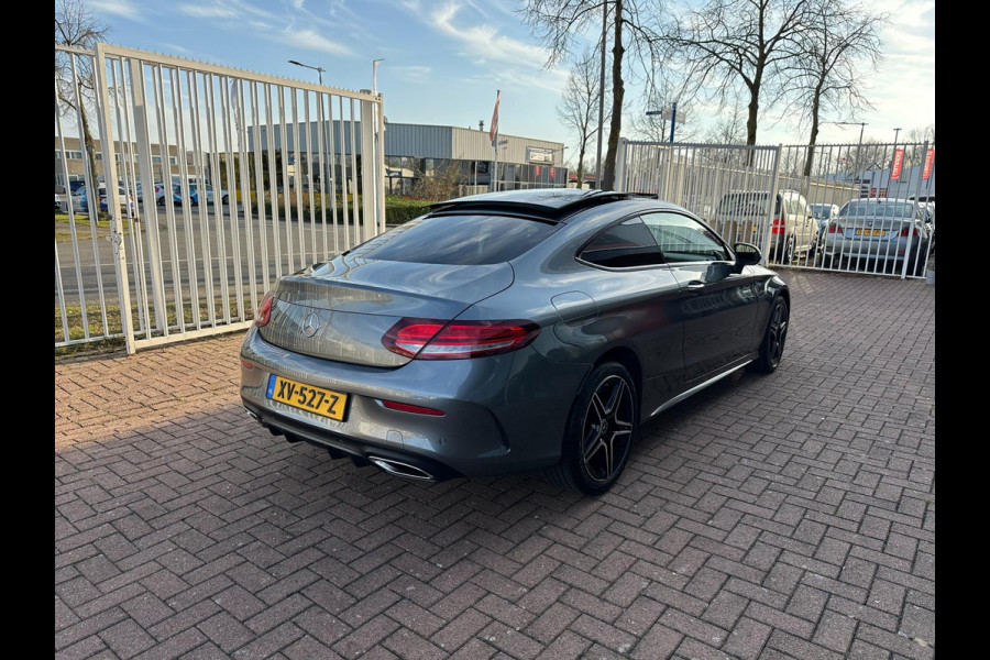 Mercedes-Benz C-Klasse Coupé 180 AMG | Pano | 360 Cam | Leer