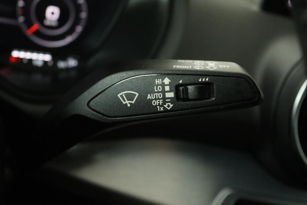 Audi Q2 1.4 TFSI CoD Launch Edition (TREKHAAK, PARKEERSENSOREN, NAVIGATIE, STOELVERWARMING, GOED ONDERHOUDEN)