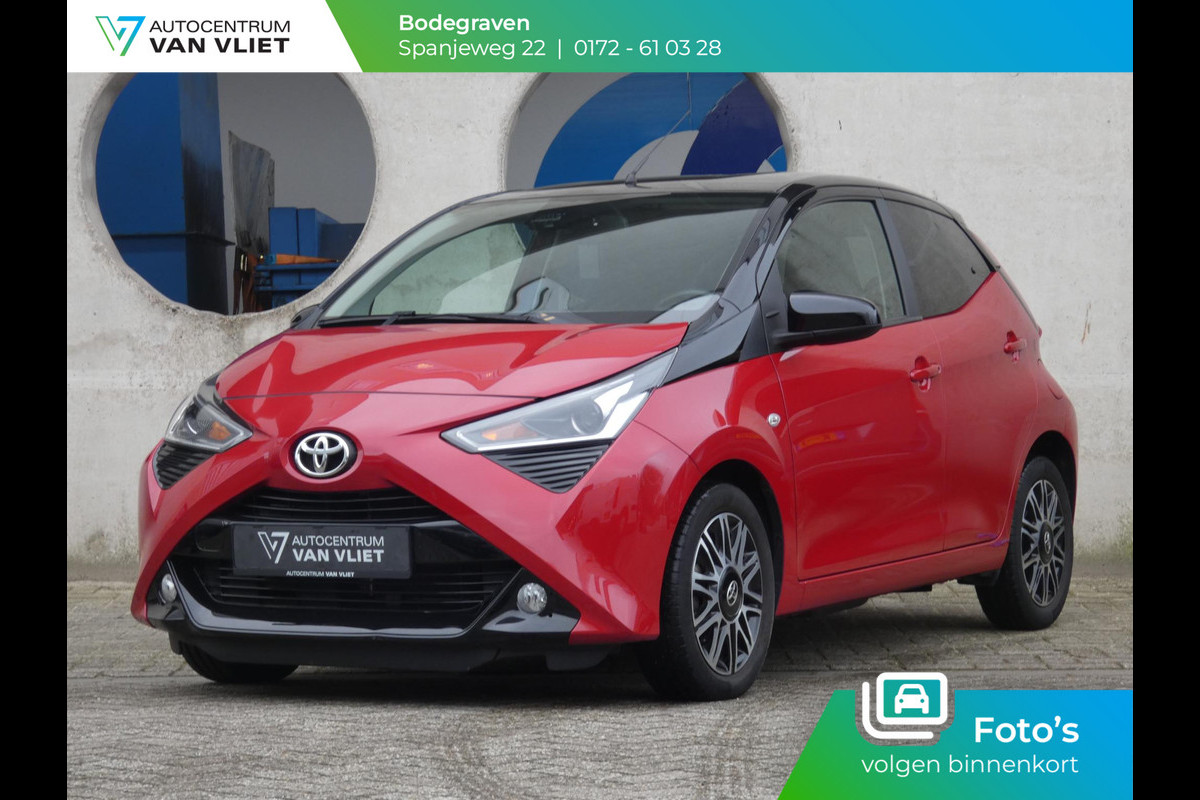 Toyota Aygo 1.0 VVT-i x-clusiv | APPLE CARPLAY | ACHTERUITRIJCAMERA |