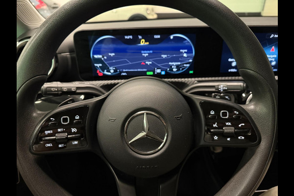 Mercedes-Benz A-Klasse 250 e WIDE SCREEN NAVI/V-COCKPIT/DAB/CARPLAY/LED/STOEL-M//