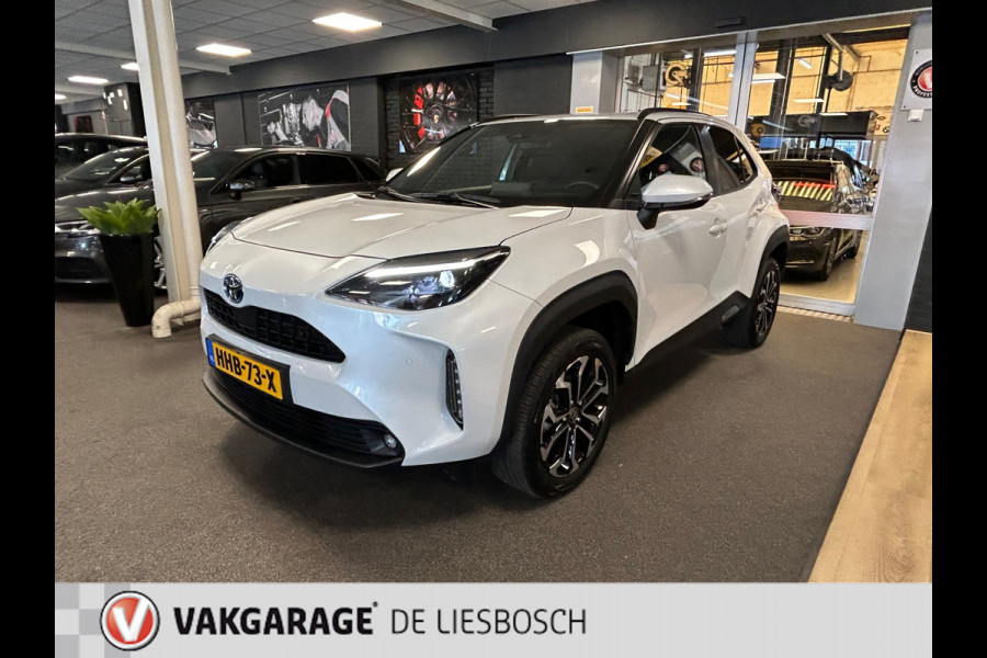 Toyota Yaris Cross 1.5 Hybrid Dynamic / navigatie / camera + pdc / cruise control / stoelverw / lane assist