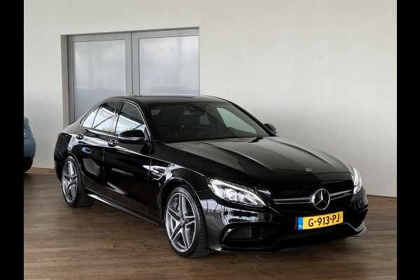 Mercedes-Benz C-Klasse 63 AMG *ACTIVE CRUISE*CAMERA*NAVI*LED*DODEHOEK*