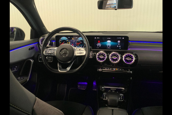 Mercedes-Benz A-Klasse 250 Premium Plus | EDITION 1 | AMG/NIGHT | PANO | AMBIANCE