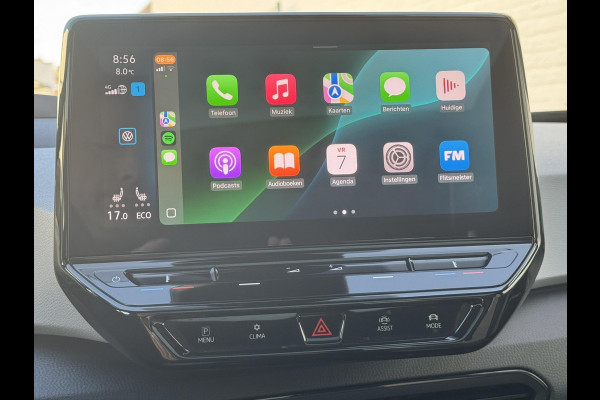 Volkswagen ID.3 First Max 58 kWh Adaptieve cruise control Trekhaak Apple Carplay Android auto