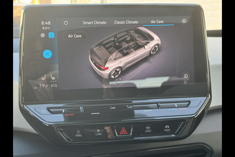 Volkswagen ID.3 First Max 58 kWh Adaptieve cruise control Trekhaak Apple Carplay Android auto