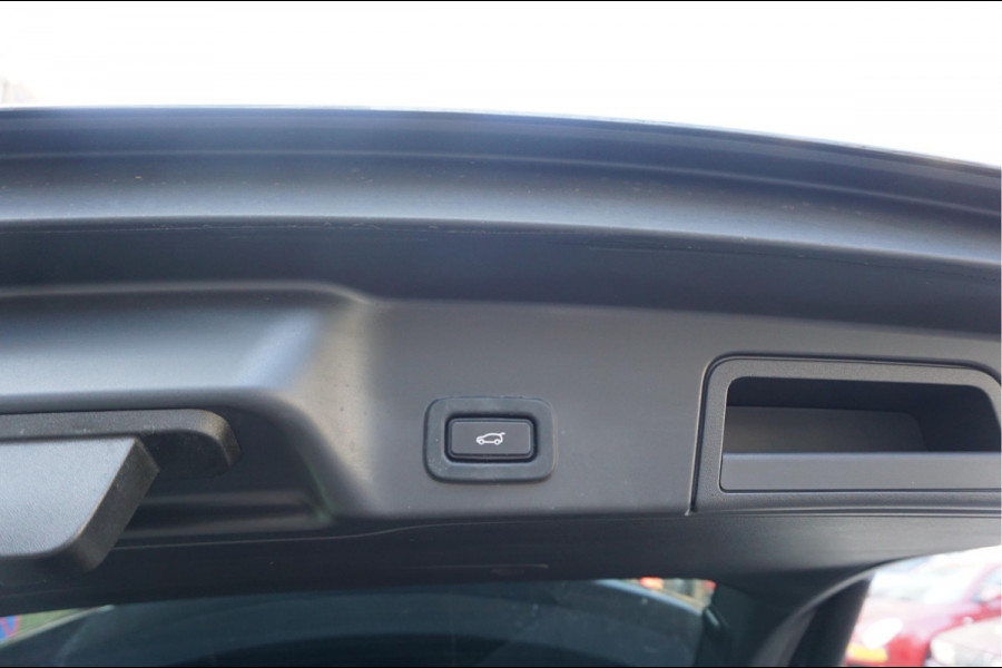 Land Rover Range Rover Evoque 1.5 P300e AWD SE | 360 camera | Adaptive | Leer + memory | Stoel- en stuurverwarming | Virtual cockpit | Lane Departure stuurcorrectie | Apple Carplay | Dealer onderhouden
