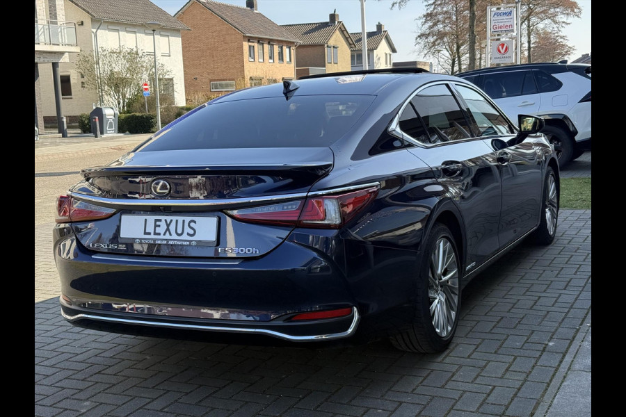 Lexus ES 300h President Line | Eerste eigenaar, Schuifdak, Mark Levinson, 2X Geheugenfunctie, Stoelventilatie, 360 Camera, Stuurverwarmin