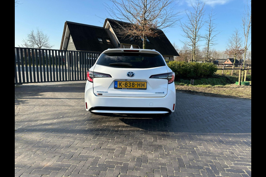 Toyota Corolla Touring Sports 1.8 Hybrid Business | Camera | Apple Carplay | Cruise Control |