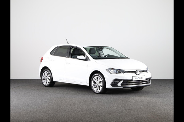 Volkswagen Polo 1.0 TSI Style 110 pk Automaat (DSG) | Navigatie via App | Parkeersensoren (Park assist) | Adaptieve cruise control | Matrix LED koplampen | Stoelverwarming |