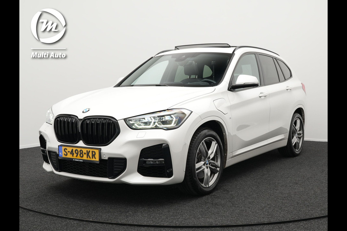 BMW X1 xDrive25e M-Sport Plug in Hybrid PHEV | Trekhaak Afneembaar | Panodak | Adaptive Cruise | Harman/Kardon | Head-up Display | Sportstoelen Memory | Camera |