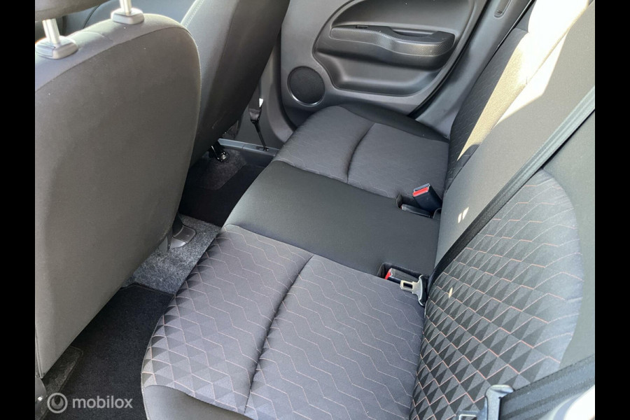 Mitsubishi Space Star 1.2 Nova |NAVIGATIE|PARKEERSENSOREN|CRUISE CONTROLE