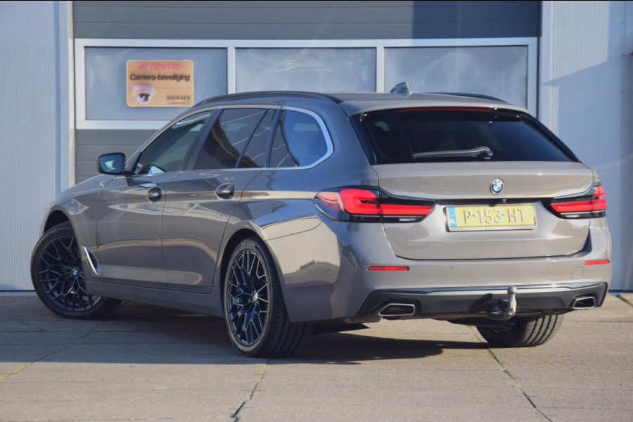 BMW 5 Serie Touring 520i Business Edition Plus MEERPRIJS 19” BREEDSET 1.750 EURO