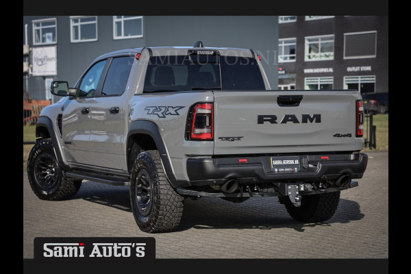 Dodge Ram 1500 TRX LUNAR EDITION | ZEER ZELDZAAM | 6.2 SUPERCHARGED 702 PK HELLCAT | FULL OPTION | CERAMIC GREY | PANORAMA | CARBON PACK | BLACK BEADLOCK WHEELS | BPM VRIJ | LAUNCH CONTROL | 4X4 | 360CAMERA Rijklaar prijs met garantie en genoemde opties en extra's.