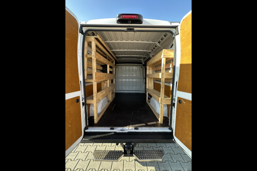 Peugeot Boxer 2.2 BlueHDi 120 L2H2 Trekhaak dealer onderh. 1ste eigenaar