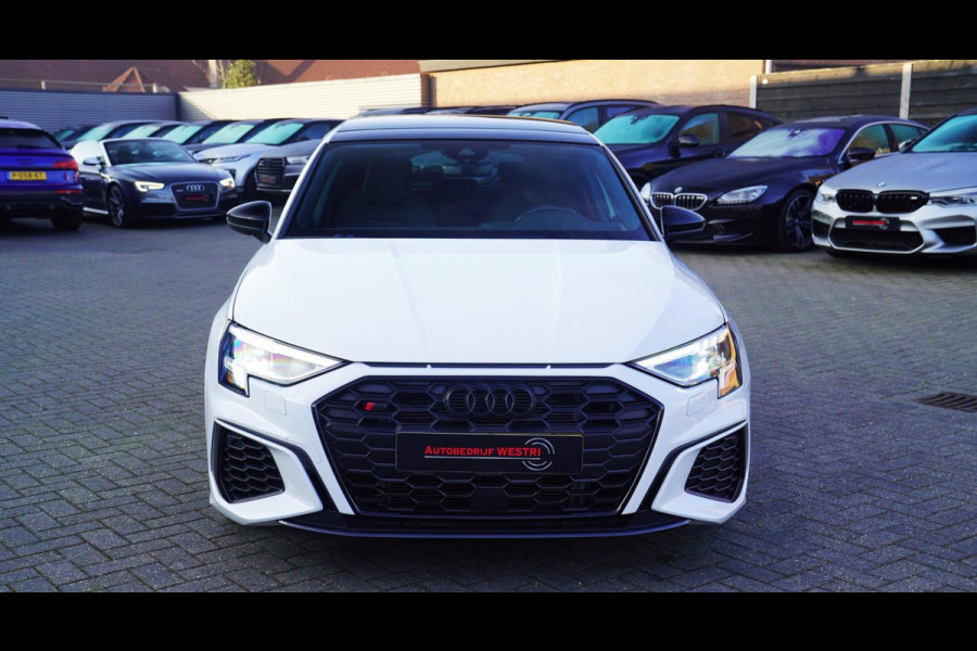 Audi S3 Sportback 2.0 TFSI S3 quattro Edition One | Pano | Achteruitrijcamera